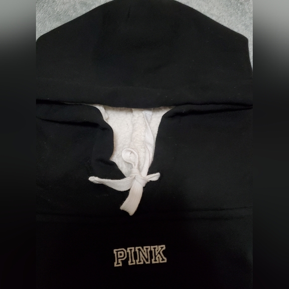PINK Long Black Hoodie - Picture 4 of 4